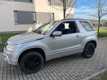 Suzuki Grand Vitara 1.6i - 6