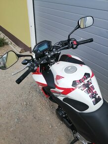 Honda CB 500F - 6
