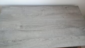 Prodam detskou postel + stul - 6