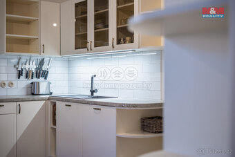 Prodej rodinného domu, 250 m², Bukovany - 6
