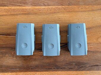 DJI MAVIC AIR 2 Fly More Combo - 6