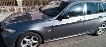 BMW 320D (e91) 135 kw - 6
