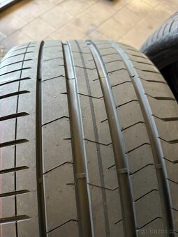 nové letní 275/45-20, 305/40-20 BMW X5 X6 Pirelli - 6