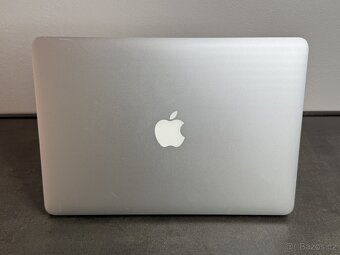 Macbook Air 13'' 2017 / i5 / 8GB / 128GB SSD / DPH - 6
