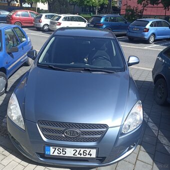Prodám Kia Ceed 1,4 - 6