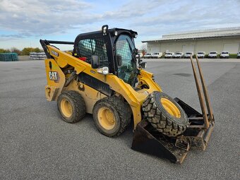 CAT 262 D3 - 6