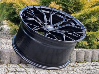 Alu kola 5x112 18" - typ Titan FB - 6