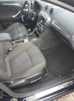 Ford Mondeo - 6