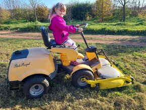 Prodám zahradní traktor Stiga Park Royal (r. v. 2000) po kom - 6