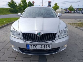 Škoda Octavia 1.6 TDI Family 77kw, 2012/11, xenony - 6