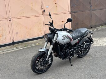 Benelli Leoncino 500 - 6