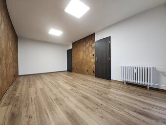 Prodej bytu 3+1, 98 m², E. Beneše, Hradec Králové - 6