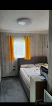 Velmi pěkný zateplený mobilní dům 12,5x3,6m vybavený - 6