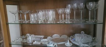 Sada starožitného nádobí z broušeného skla - 6