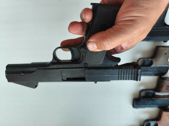 Poplašné pistole a vzduchovka - 6