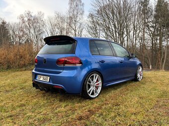 Volkswagen Golf 6R - 6