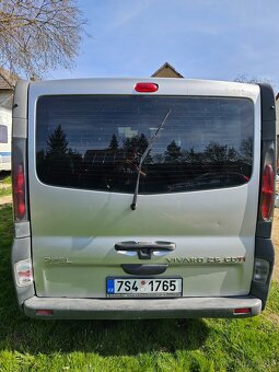 Opel Vivaro 2.5 DTI L2H1 - 6