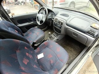 Renault Thalía 1 4 benzín - 6