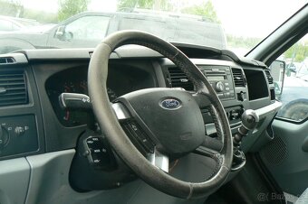 Ford Transit Tourneo 2.2TDCi -2013 -3 místa - 6
