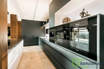 Prodej luxusní vily v Dolních Kounicích, ev.č. 00668 - 6