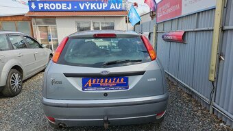 FORD FOCUS 1,6 16V COMFORT - 6