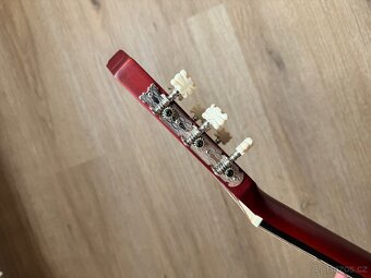 Prodám klasickou kytaru Stagg C442 - 6
