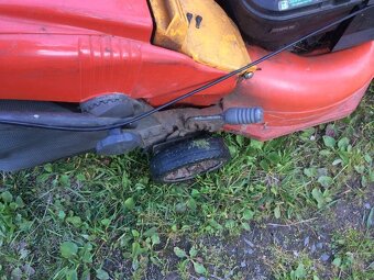 Benzínová sekačka s pojezdem Husqvarna - 6