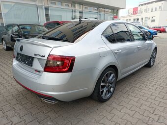 Škoda Octavia RS 2.0TDI 135kW DSG 102tkm Virtual Webasto DCC - 6