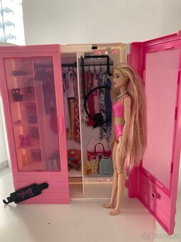 Barbie šatník skříň - 6