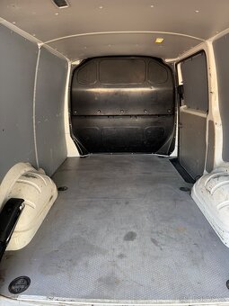 VW T6 4x4 4motion 103kw Klima Tažné Servis - 6