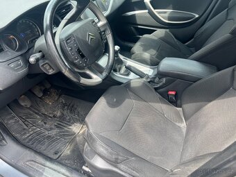 Citroen C5 2,0 HDI 103kW NAVI AUT.KLIMATIZACE SENZORY - 6