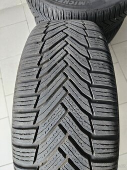 ALU Skoda Karoq 5x112 Zimní Michelin 215/55/17 - 6