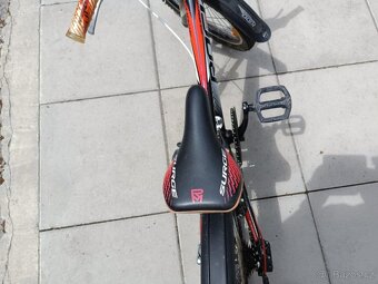 Rock Machine vel. 20 - 6