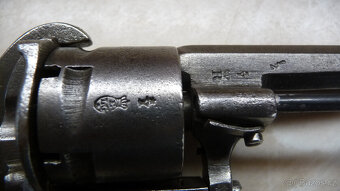 Revolver LEFAUCHEUX - 6