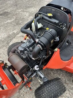Profesionální traktor Kubota GR2100 4x4 - 6