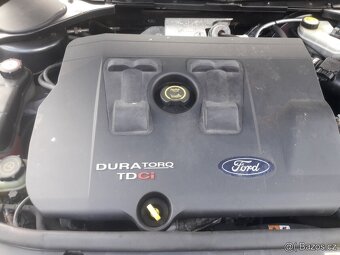 Ford Mondeo combi Ghia - celek/na ND - 6
