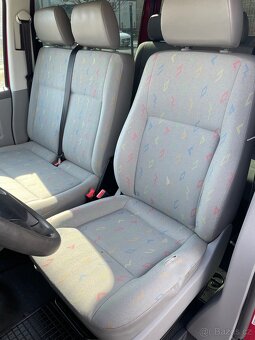 VW Transporter 2,5Tdi 96kw /9míst/ nová stk - - 6