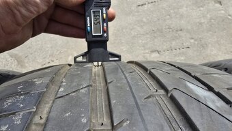 Letní pneu 245/40/18 Hankook - 6