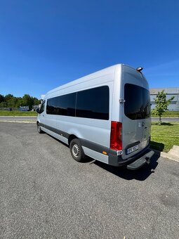 Mercedes Benz Sprinter 907 - 6