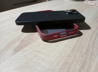 iPhone 15 - 6