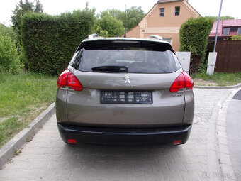 Peugeot 2008 1.2 VTi,navigace,1.majitel,serviskní kniha,TOP - 6