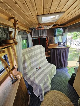Mercedes Benz sprinter 2005, 7 míst + nákladní + obytný - 6