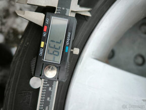 Litá kola 5x120 R17, zimní pneu 205/50/17 - 6
