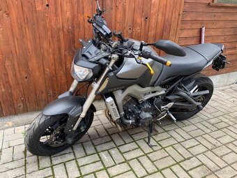 Yamaha MT09 - 6