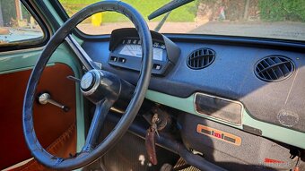 Prodám 2x Fiat 850 + aktivní papíry - 6