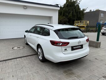 Opel Insignia sports tourer - 6