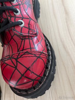 Boty/glady Steel spider web vel.36 - 6