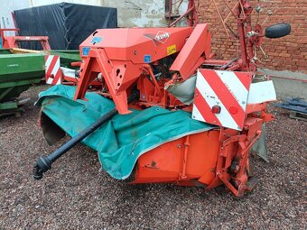 2015 3,1m Čelní disková sekačka KUHN FC313F-FF - 6