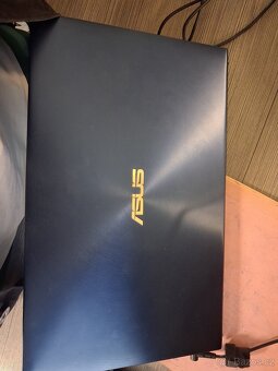 Asus UX534FTC-A8358T - 6