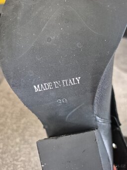 Nové dámské kožené vysoké kozačky,  velikost 38 a 39 - 6